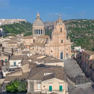  Apartment Vista Duomo - Ibla - Pomelia Italy